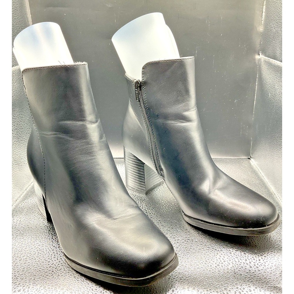 White Mountain Women's Black Chunky‎ Heeled Boots Size 8.5